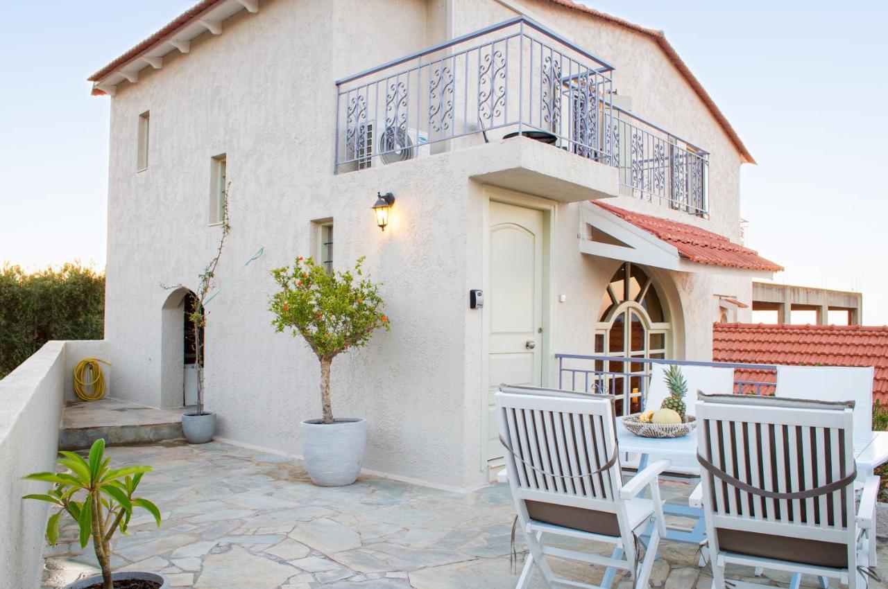 Adorable Country House With Sea & Church View! Kokkini Hani Kültér fotó